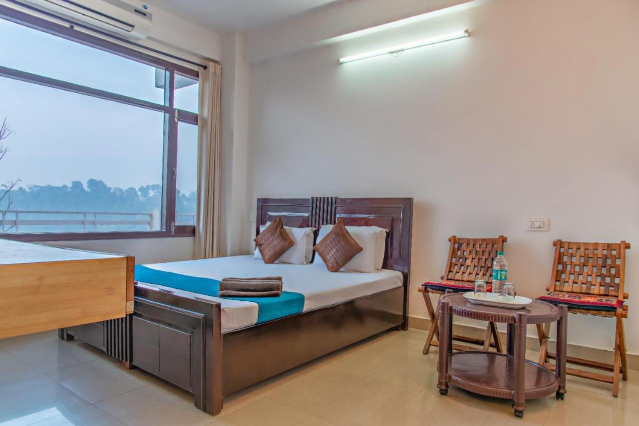The Western Heights I Serviced Apartments I Pvt Balcony I Lift I Peacefull Area I Family Accomodation I Kasauli I By Exotic Stays Luaran gambar