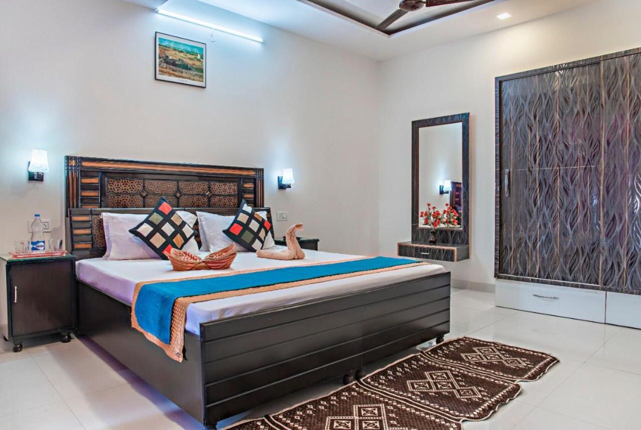 The Western Heights I Serviced Apartments I Pvt Balcony I Lift I Peacefull Area I Family Accomodation I Kasauli I By Exotic Stays Luaran gambar